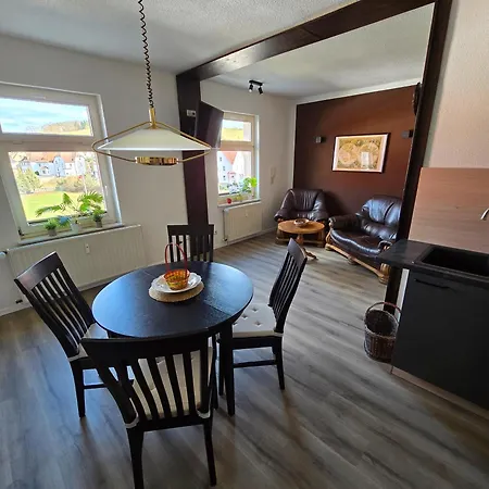 - Tor Zur Rhoen * Vacha