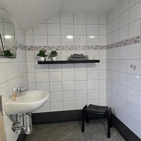 - Tor Zur Rhoen Apartment