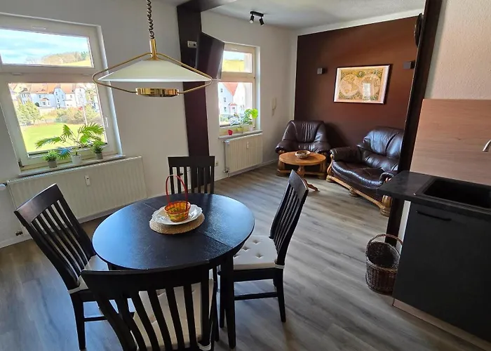 - Tor Zur Rhoen * Vacha